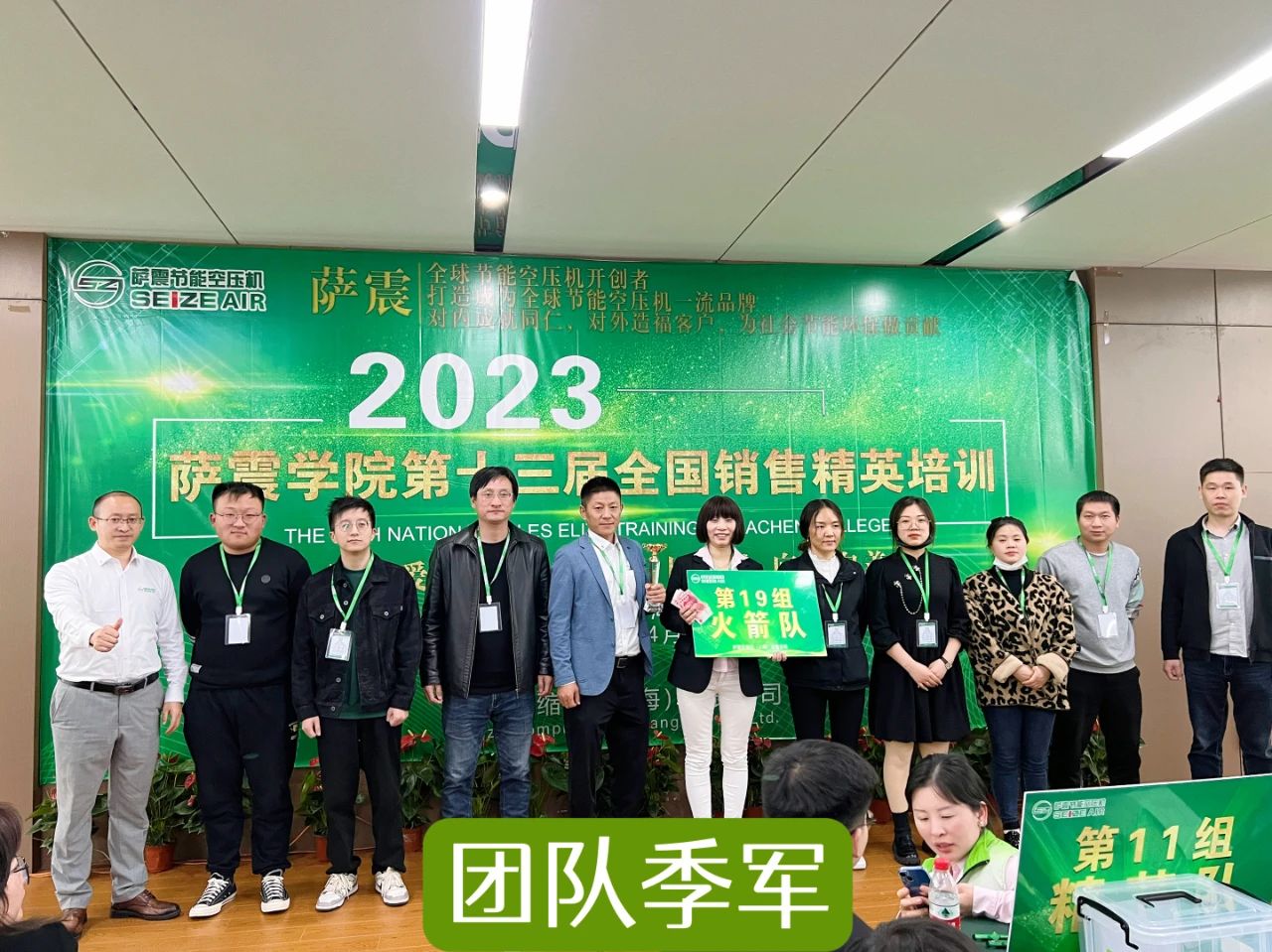 �_���W(xu��)Ժ��ʮ����ȫ���N�۾�Ӣ��Ӗ(x��n)�A�M�ɹ���